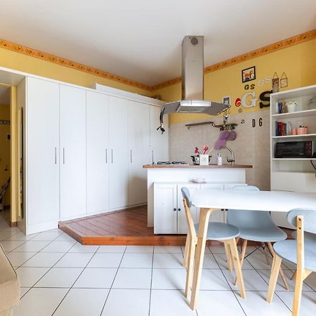 Appartement Bnbutler Torelli - Grazioso E Luminoso Bilocale à Milan Extérieur photo